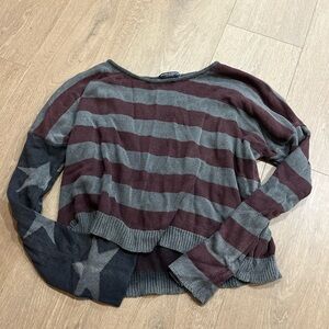 Brandy Melville Gray and Red Crew Neck Sweater